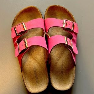 Girls Pink Berk-like sandals